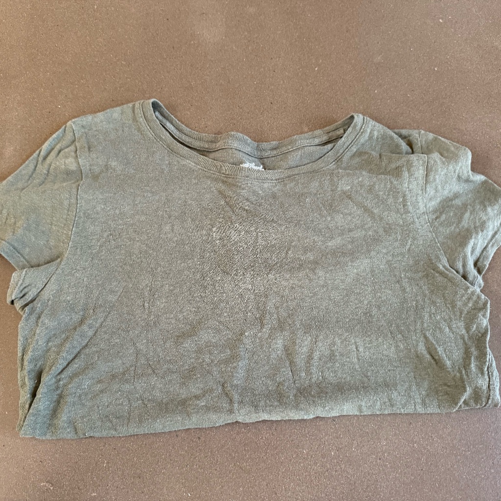 Universal Threads Green Basic